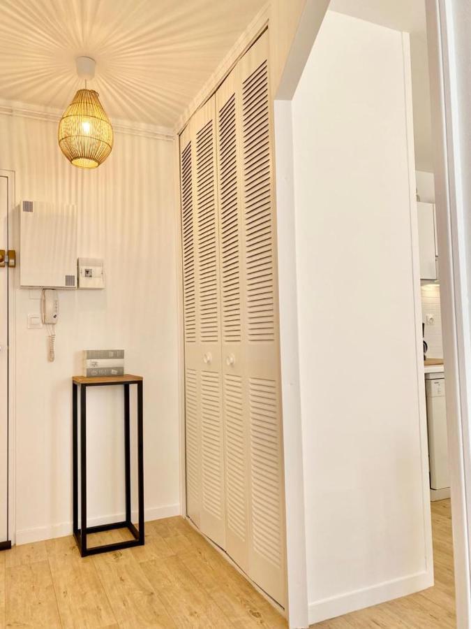 Appartement Elegant Avec Vue Sur Le Port Saint-Martin-de-Ré Eksteriør bilde