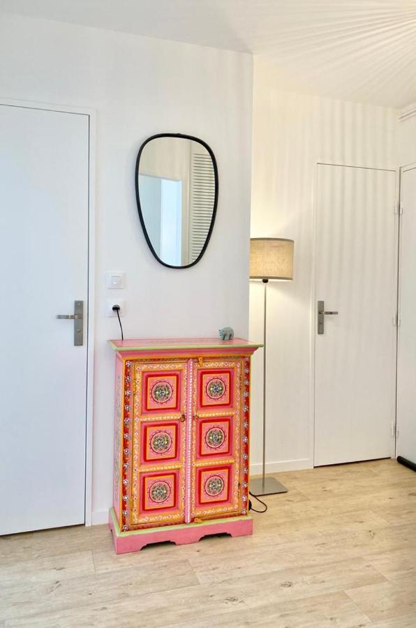 Appartement Elegant Avec Vue Sur Le Port Saint-Martin-de-Ré Eksteriør bilde