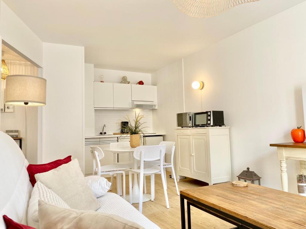 Appartement Elegant Avec Vue Sur Le Port Saint-Martin-de-Ré Eksteriør bilde