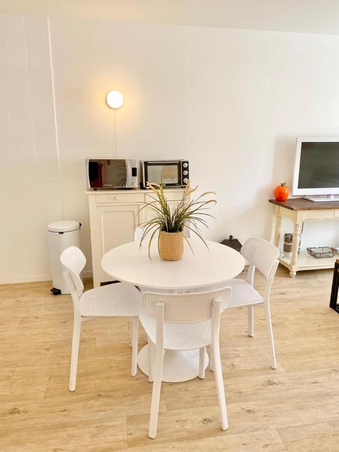 Appartement Elegant Avec Vue Sur Le Port Saint-Martin-de-Ré Eksteriør bilde